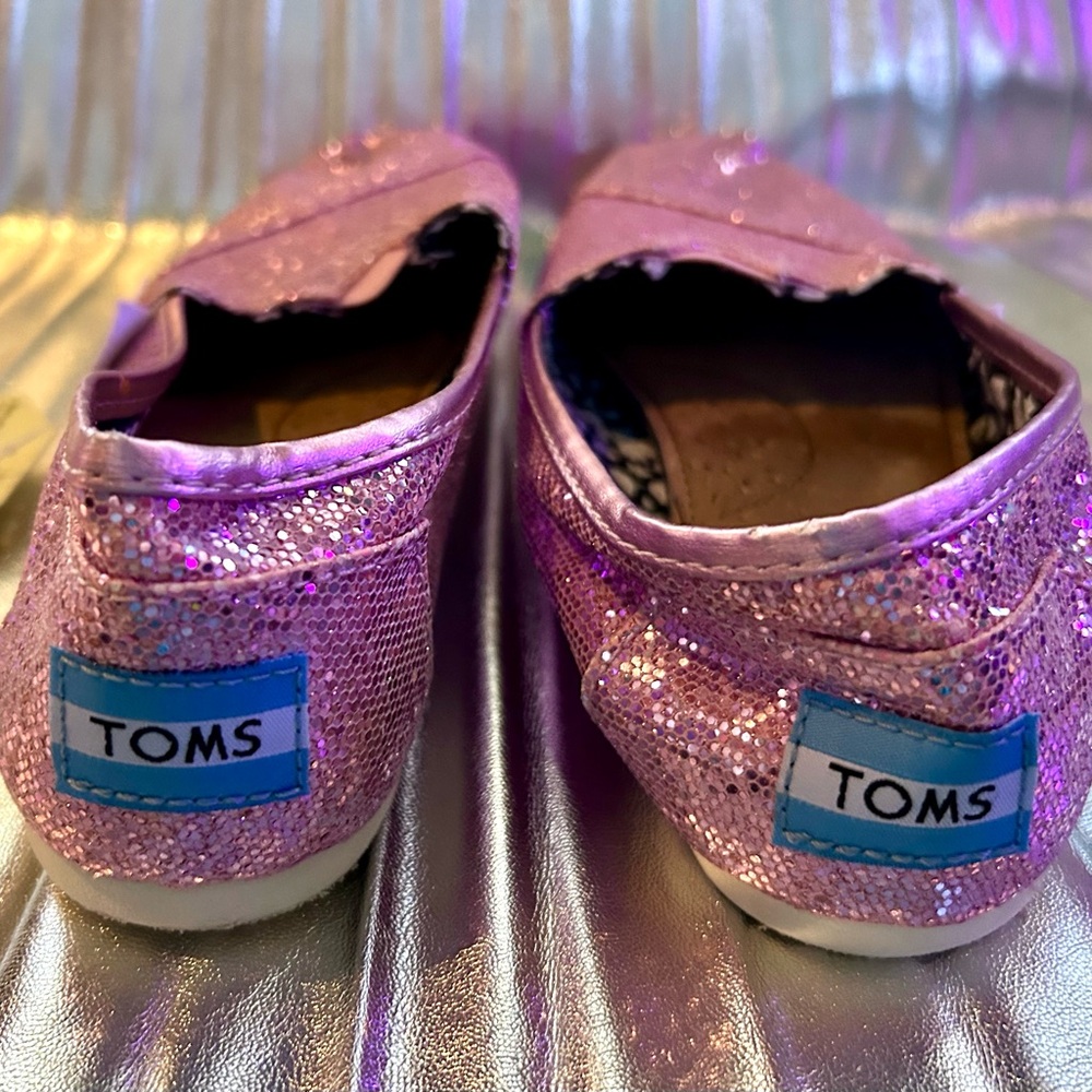 NWT Toms Light Pink Sparkly Canvas Flats, Size 6.5 - Picture 8 of 12